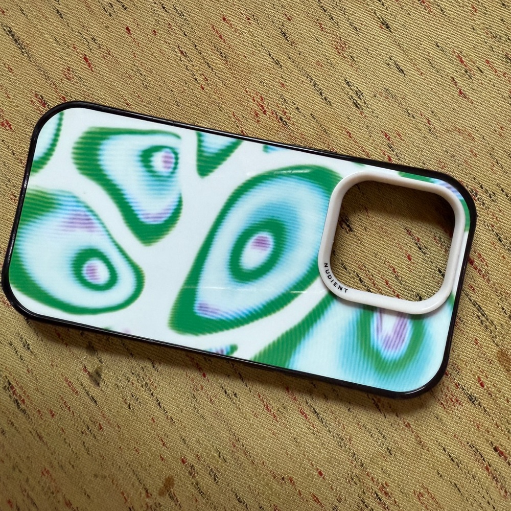Stylish Green and White iPhone 14 Pro Phone Case